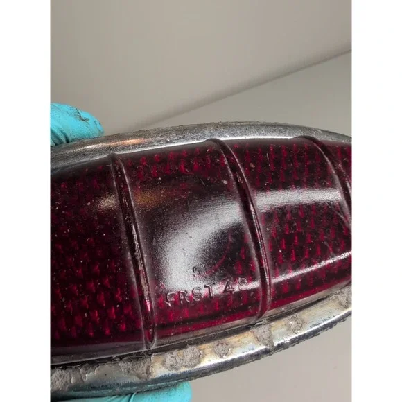 Vintage Two 1949-50 Ford Stimsonite Tail Light FRST-48 - Picture 4 of 6